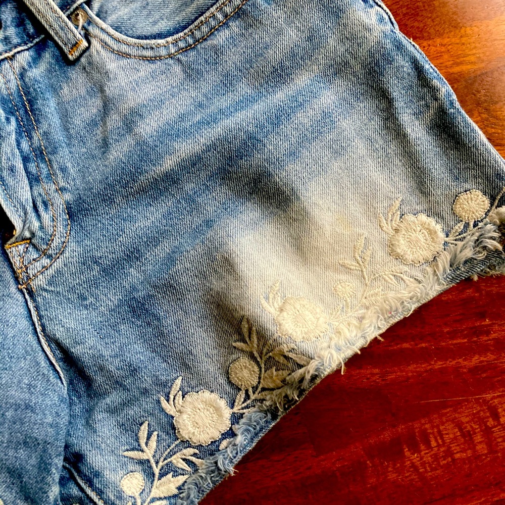 Lucky brand fringe shorts